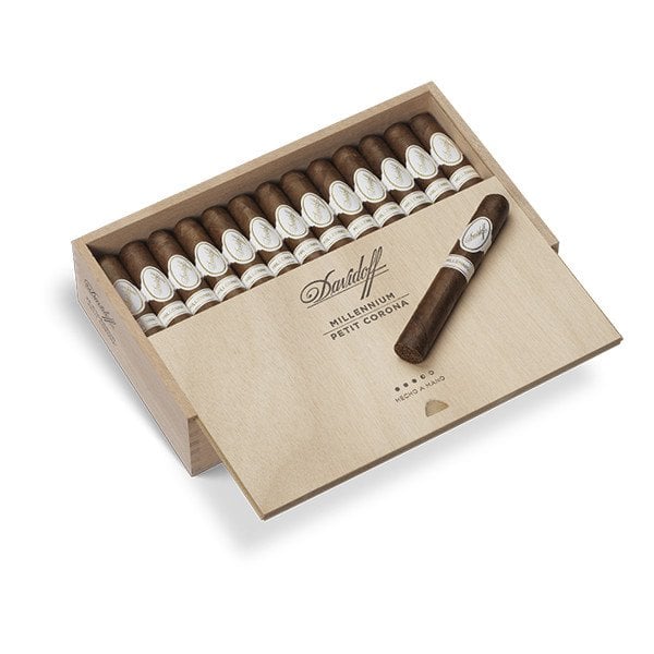 Davidoff Millennium Petit Corona 大衛杜夫 千禧小高朗拿